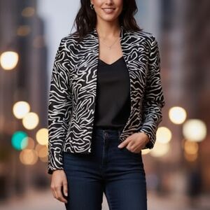 Vintage Talbots Black & White Zebra Print Silk Wool Blazer Jacket 4